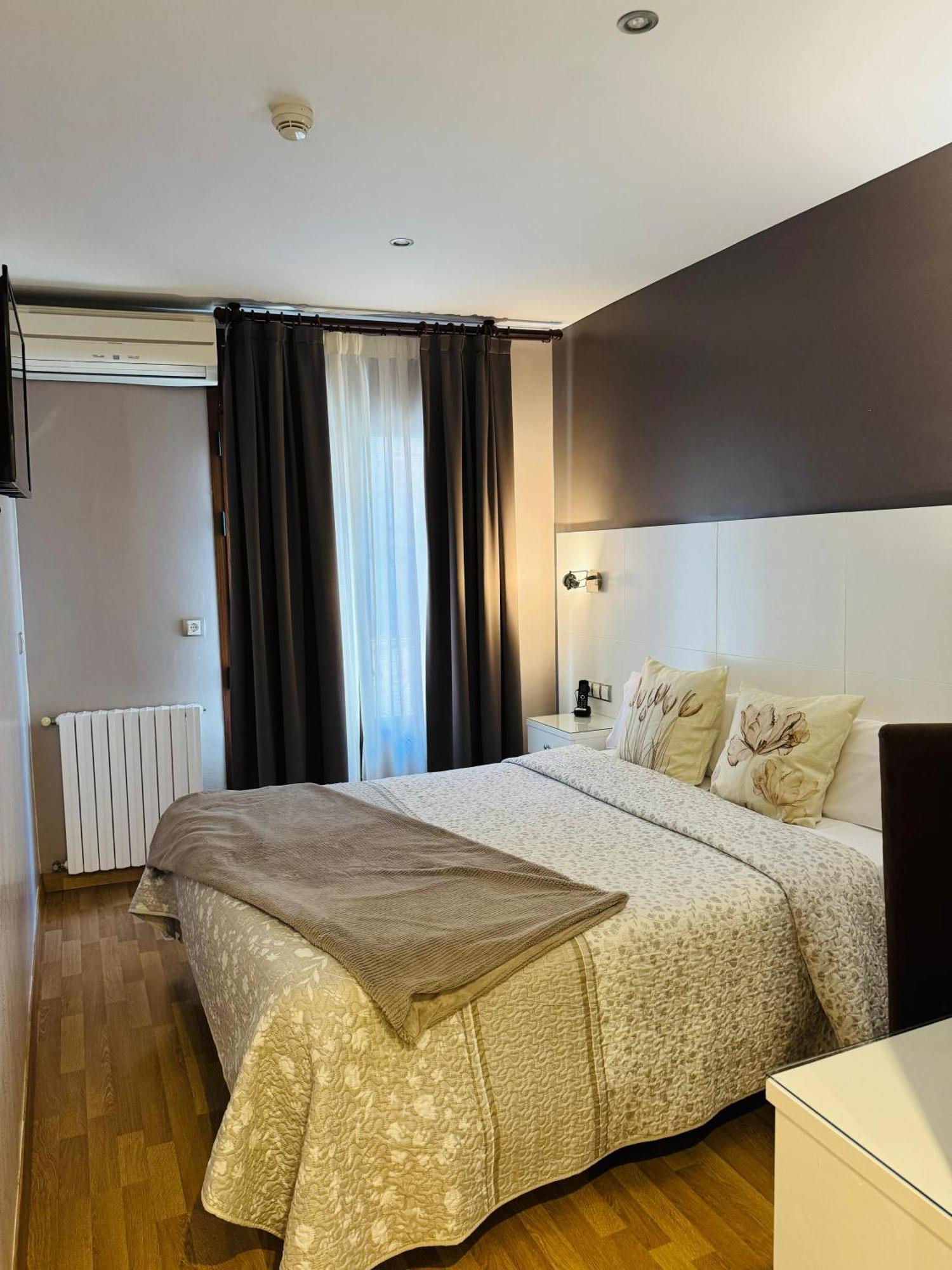 Hotel El Acebo Jaca Eksteriør billede